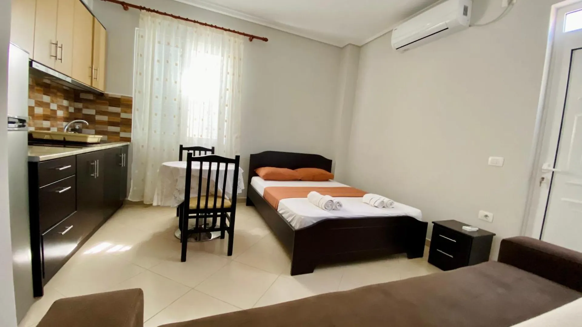Guesthouse Selu Ksamil